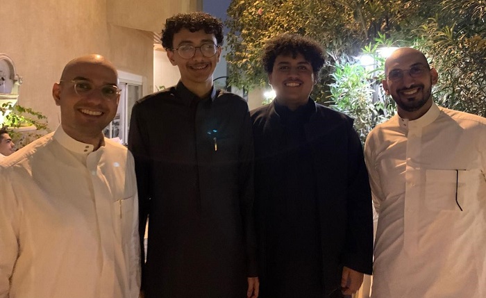 alumni with admitted students
